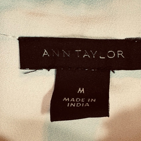 Ann Taylor Sleeveless Mandarin Collar Blouse - Picture 5 of 6